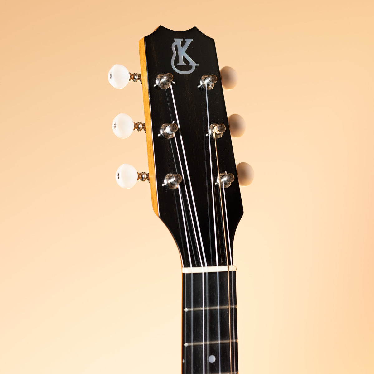 6-String – Kanileʻa ʻUkulele & Guitar